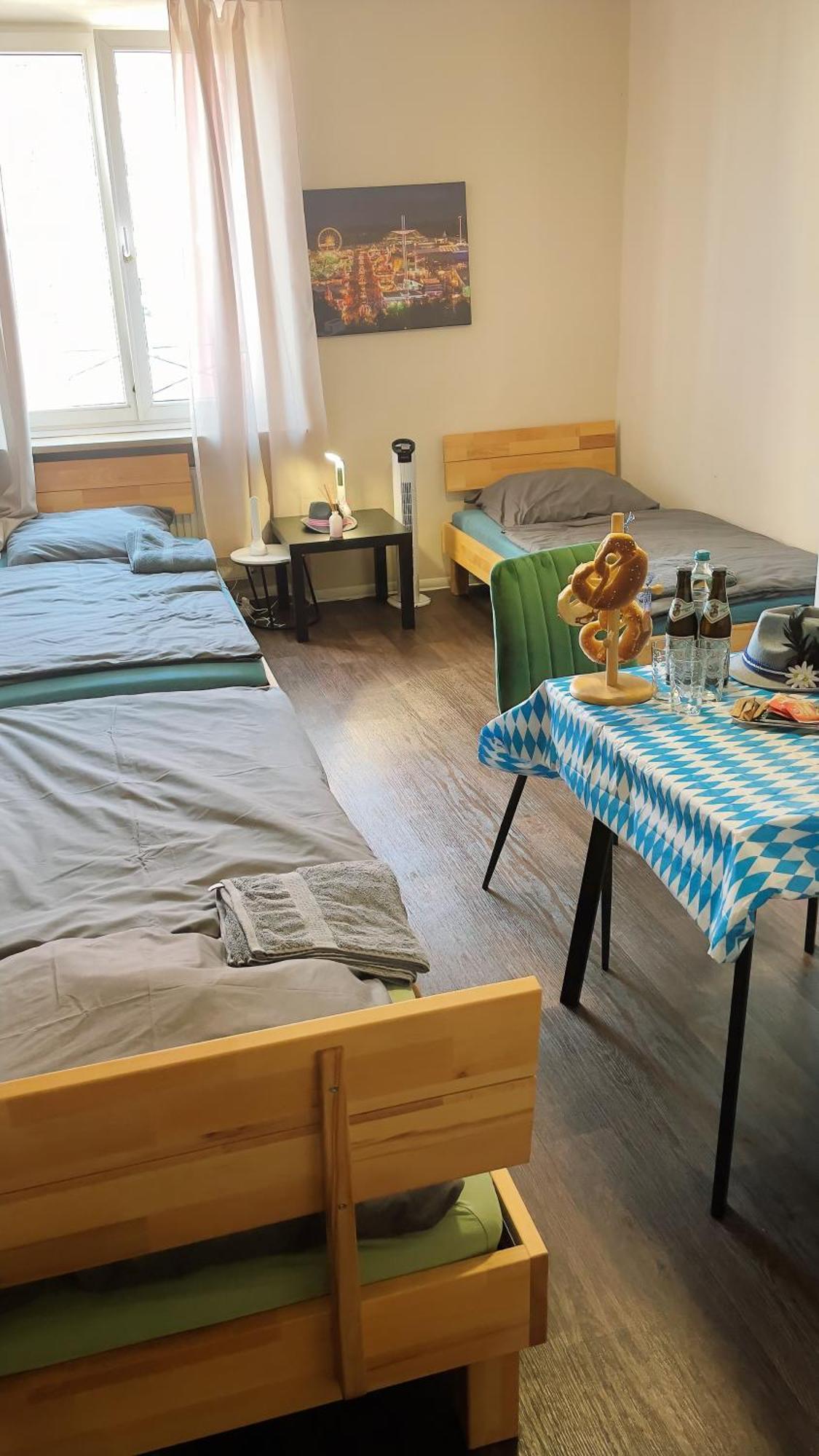 ホテル Schwanthaler Hof ミュンヘン 部屋 写真